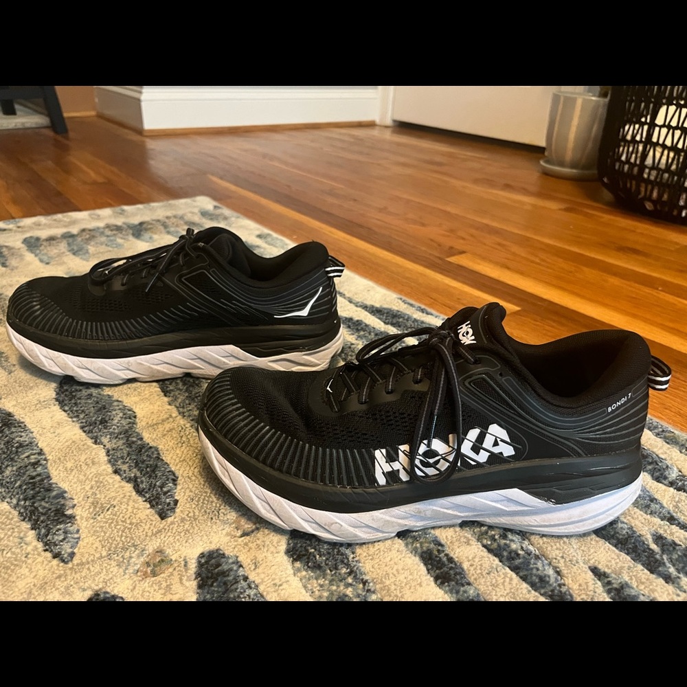 Hoka Bondi 7